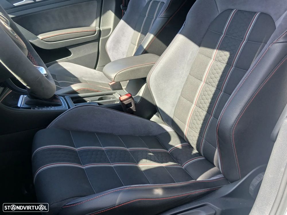 VW Golf GTI Clubsport DSG - 23