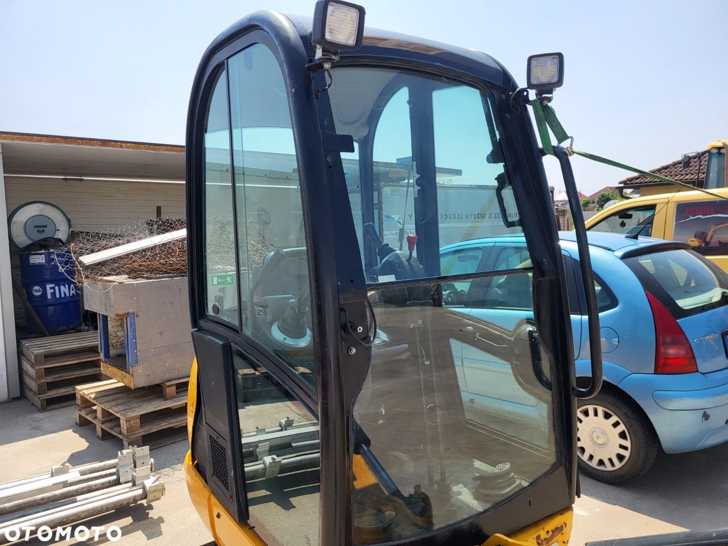 JCB 8014 - 33