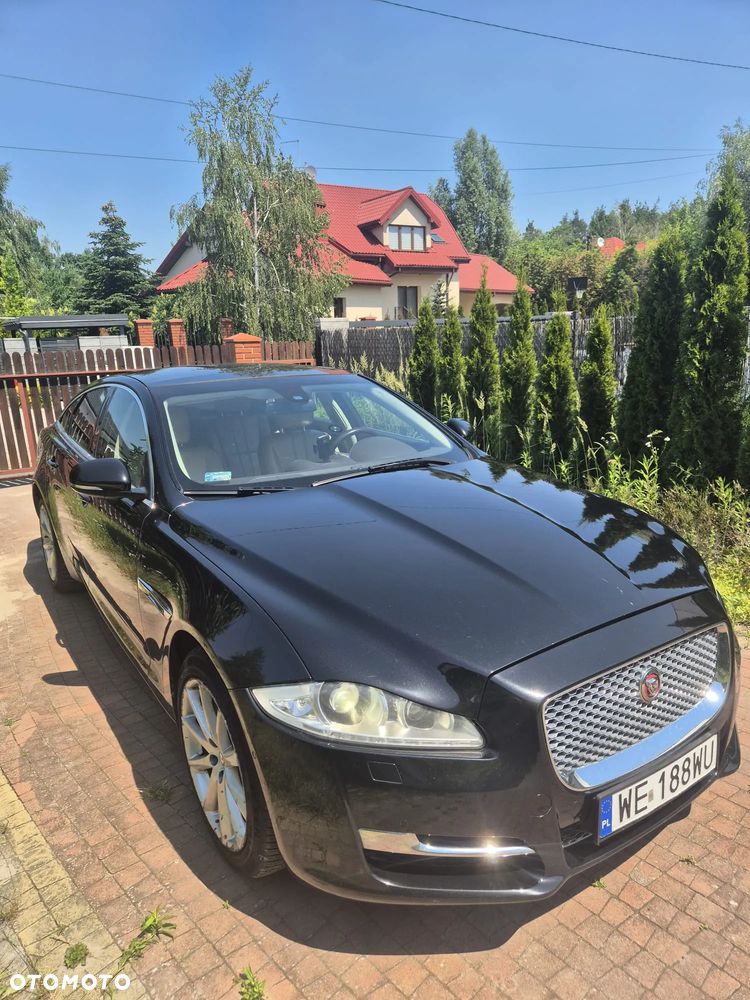 Jaguar XJ 3.0 D V6 LWB Premium Luxury - 1