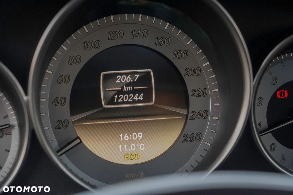 Mercedes-Benz Klasa C - 9