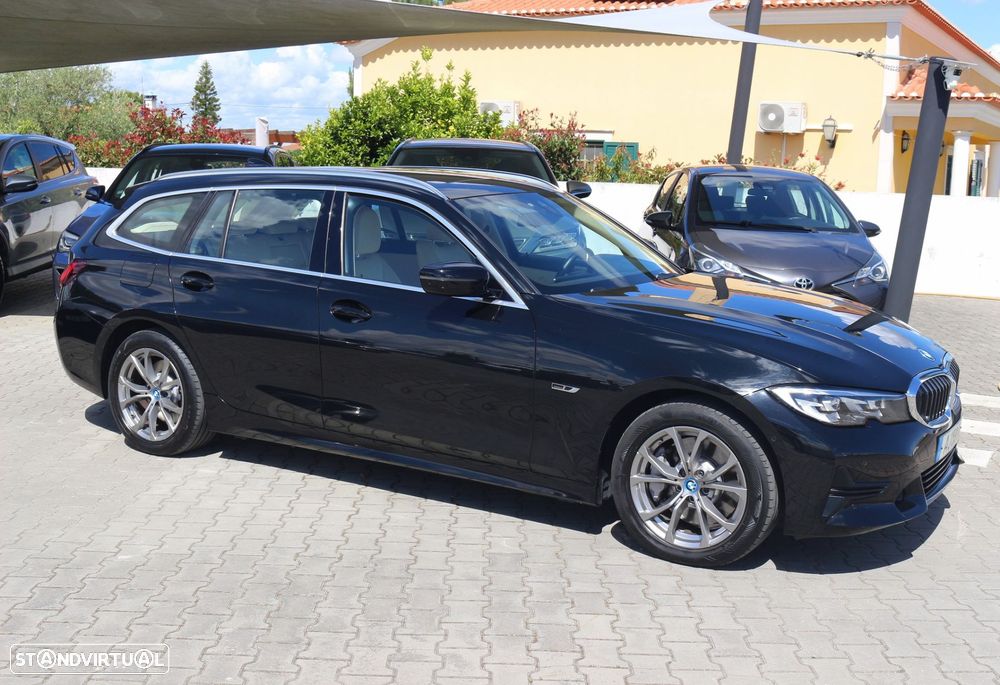 BMW 330 e Line Sport Auto - 23