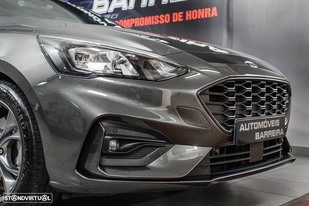 Ford Focus SW 1.5 TDCi EcoBlue ST-Line - 26