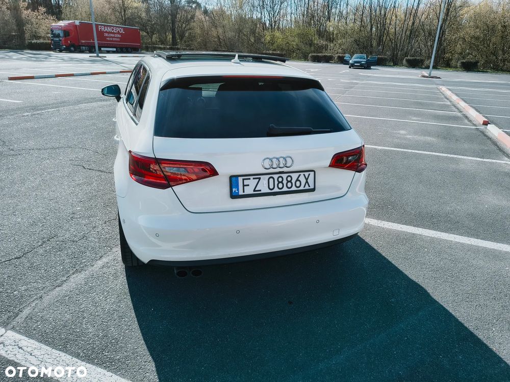 Audi A3 Sportback 1.8 TFSI Attraction S tronic - 5
