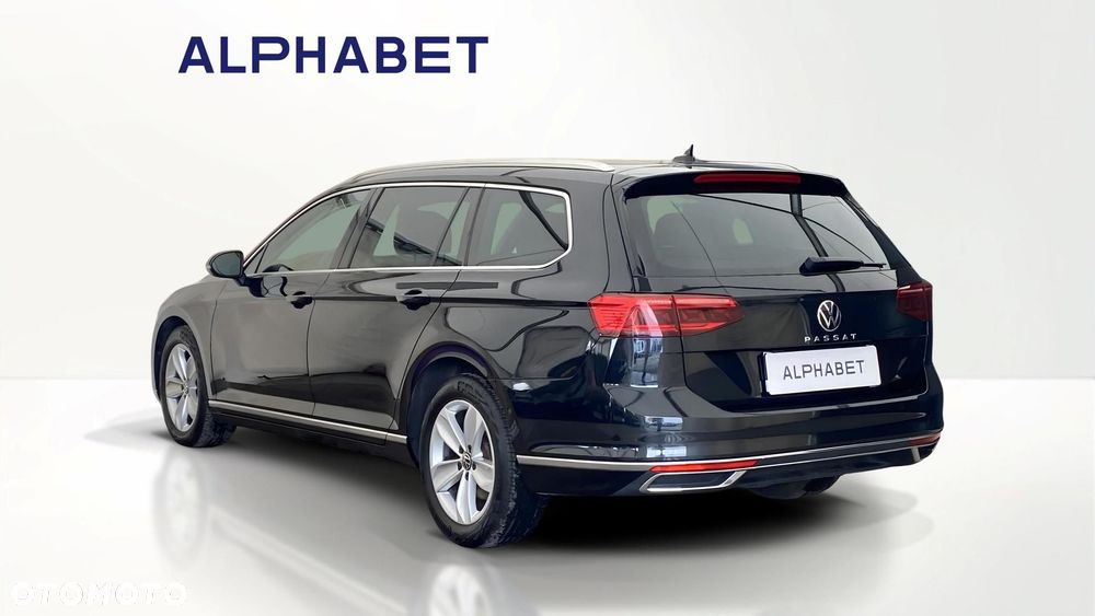 Volkswagen Passat - 3