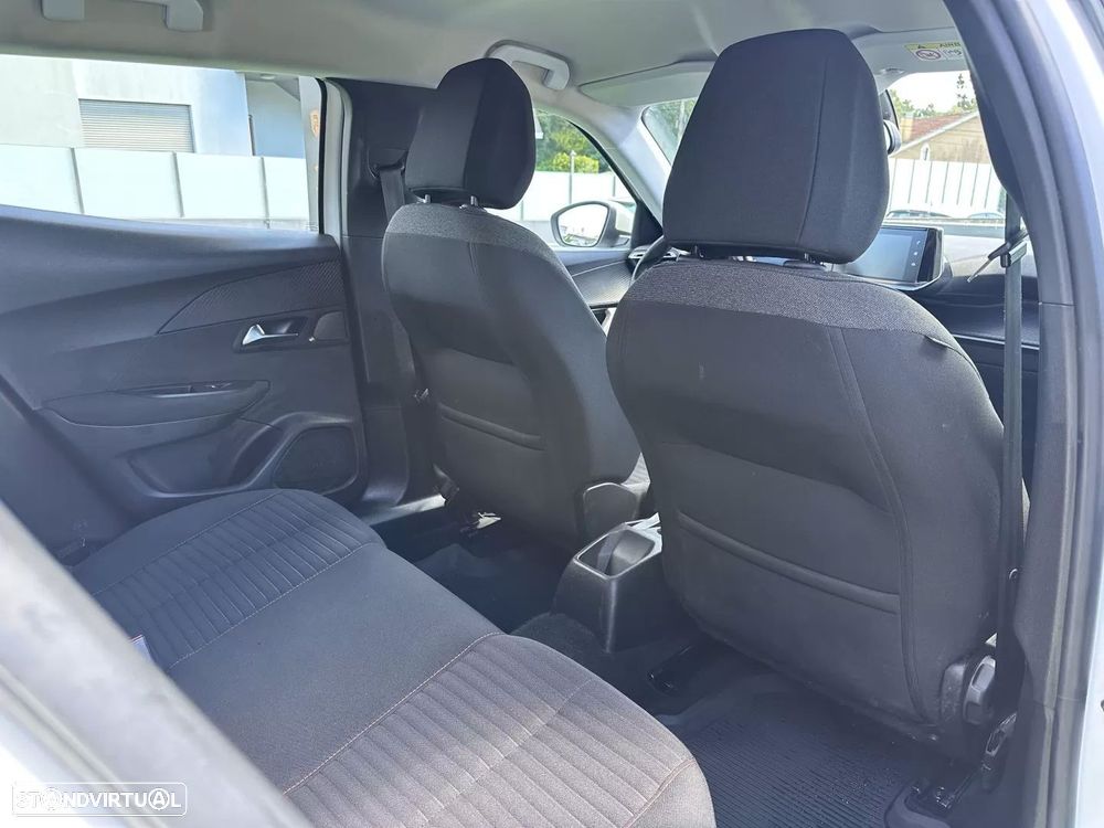Peugeot 2008 1.5 BlueHDi Style - 46