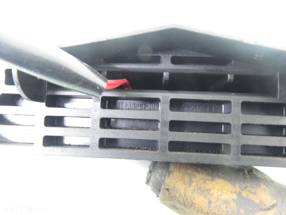 PRZYCISK KLAPY MIKROSTYK CITROEN C-CROSSER (VU_,VV_) - 2