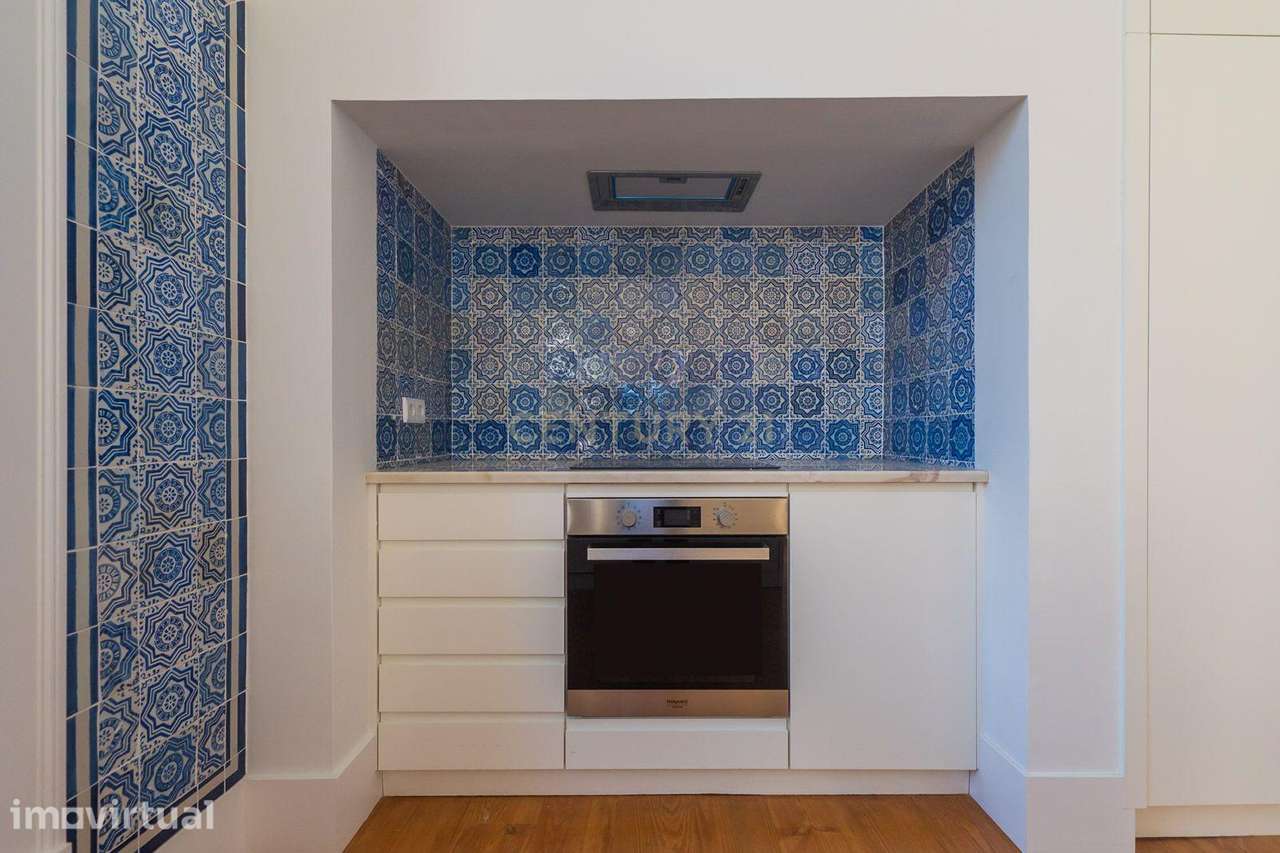 Elegante Apartamento T2 c/ 2 WC's | Totalmente Remodelado e Equipado - Grande imagem: 2/22