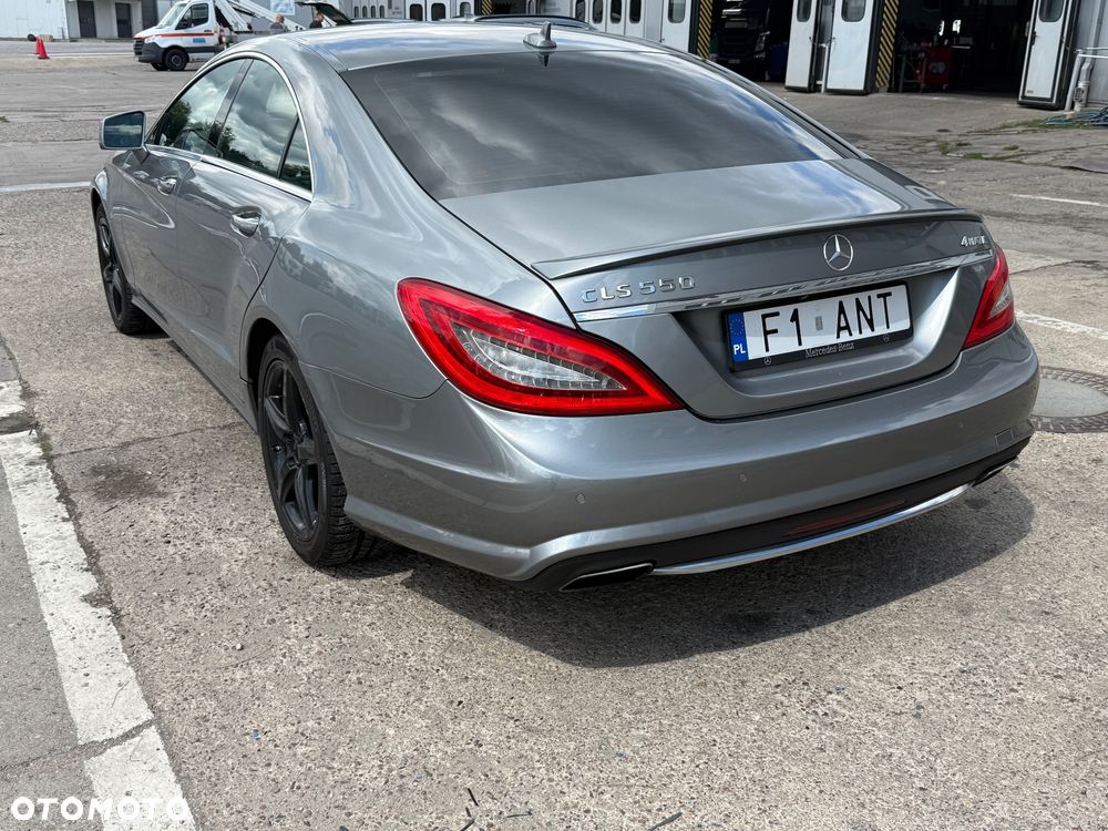 Mercedes-Benz CLS 500 4-Matic 7G-TRONIC - 5