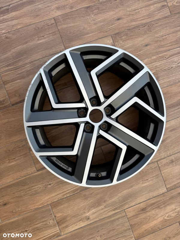 Hyundai IoniQ 5 2021- felga 8.5x20 et54.5 oryginal ladna