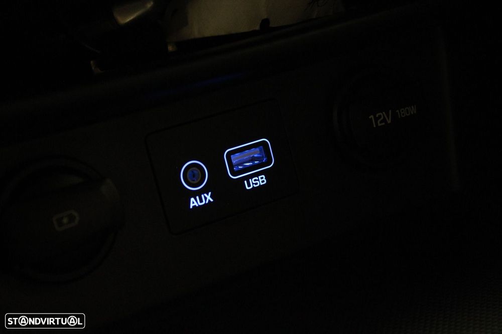 Hyundai Kauai 1.0 T-GDi Tecido Preto - 24