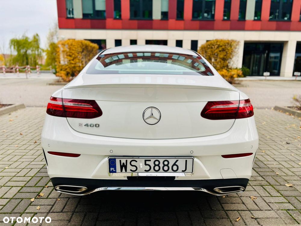 Mercedes-Benz Klasa E 400 - 24