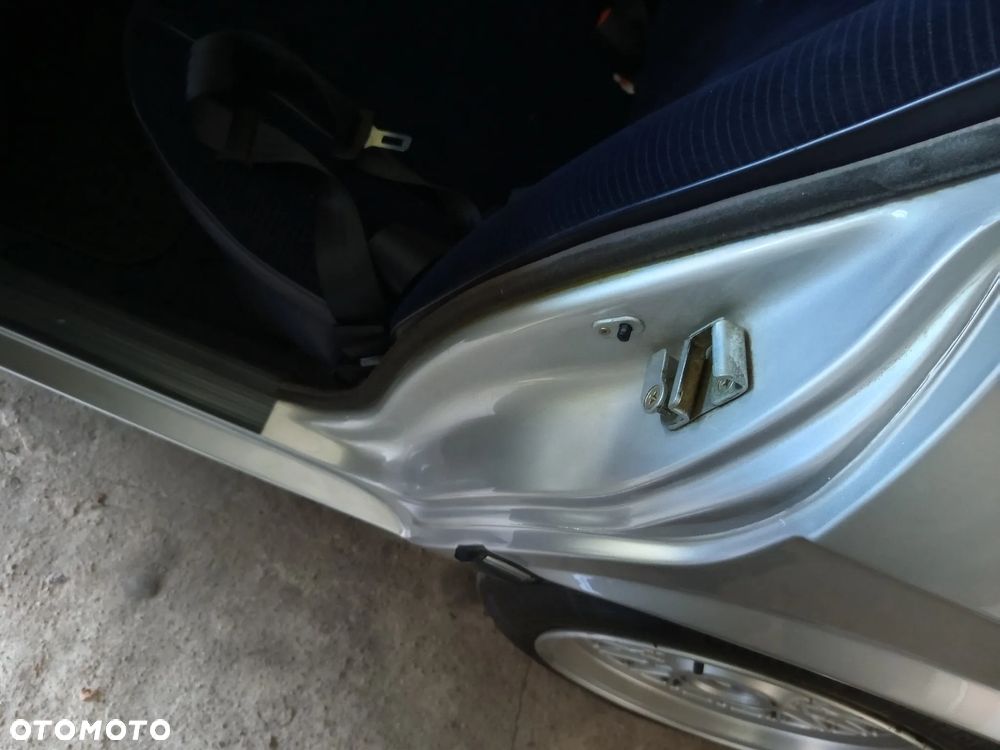 BMW Seria 5 - 25