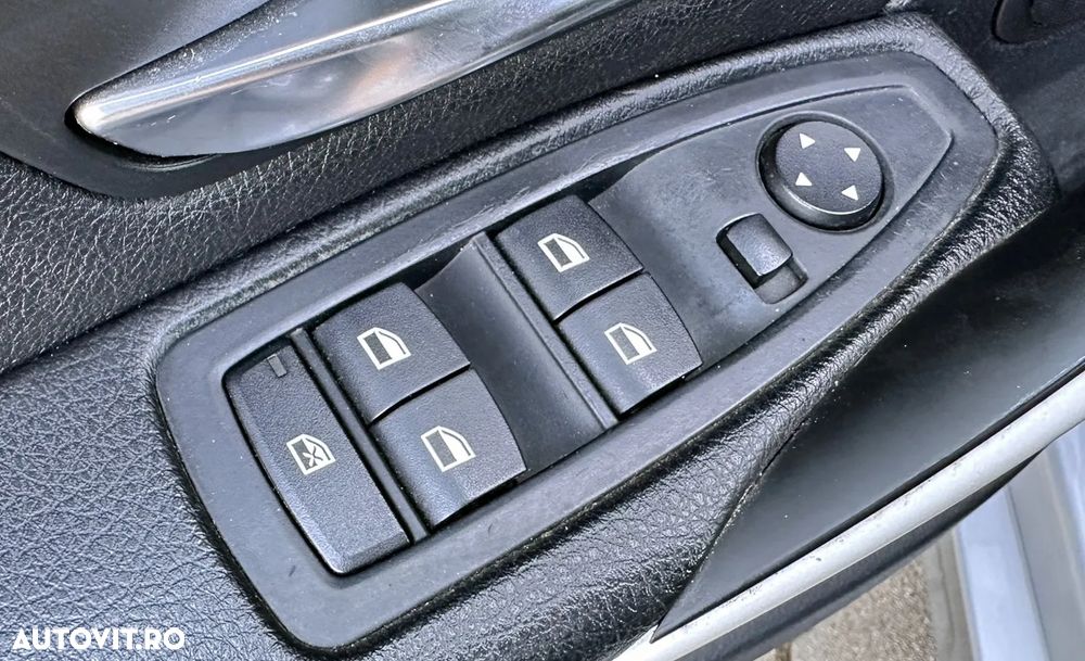 BMW Seria 3 - 35