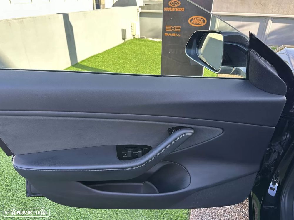 Tesla Model 3 Performance Dual Motor AWD - 53