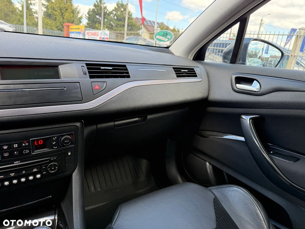 Citroën C5 HDi 135 Exclusive - 18