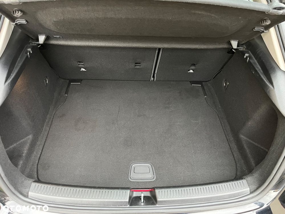 Mercedes-Benz Klasa A 180 d 7G-DCT Edition 19 - 22