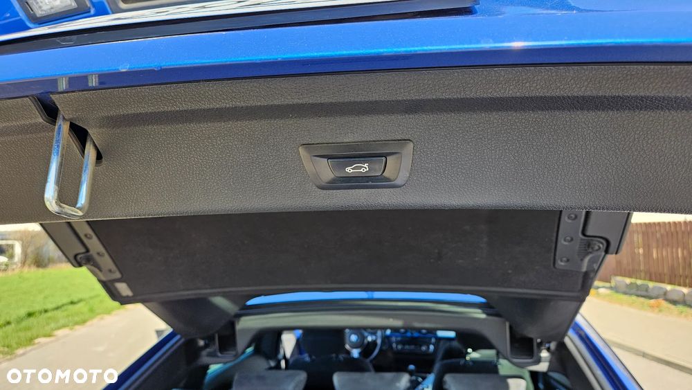 BMW 3GT 318d M Sport - 27