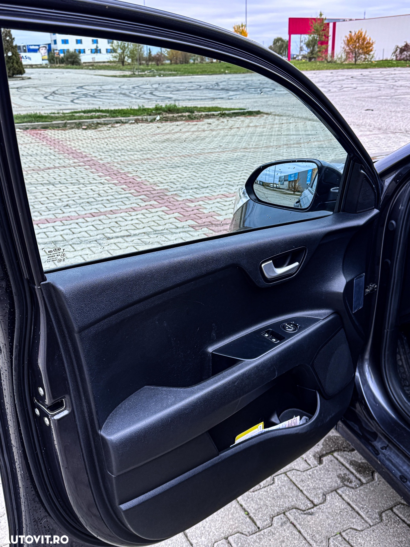Kia Rio 1.0 T-GDI 100 GT Line - 8