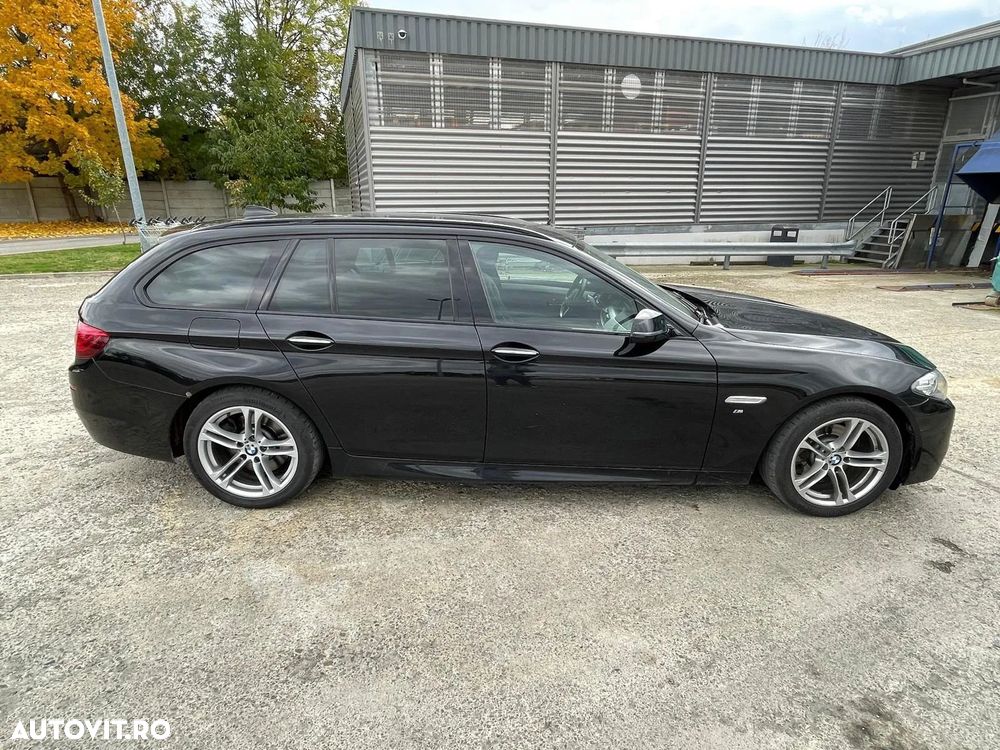 BMW Seria 5 520d xDrive AT - 11