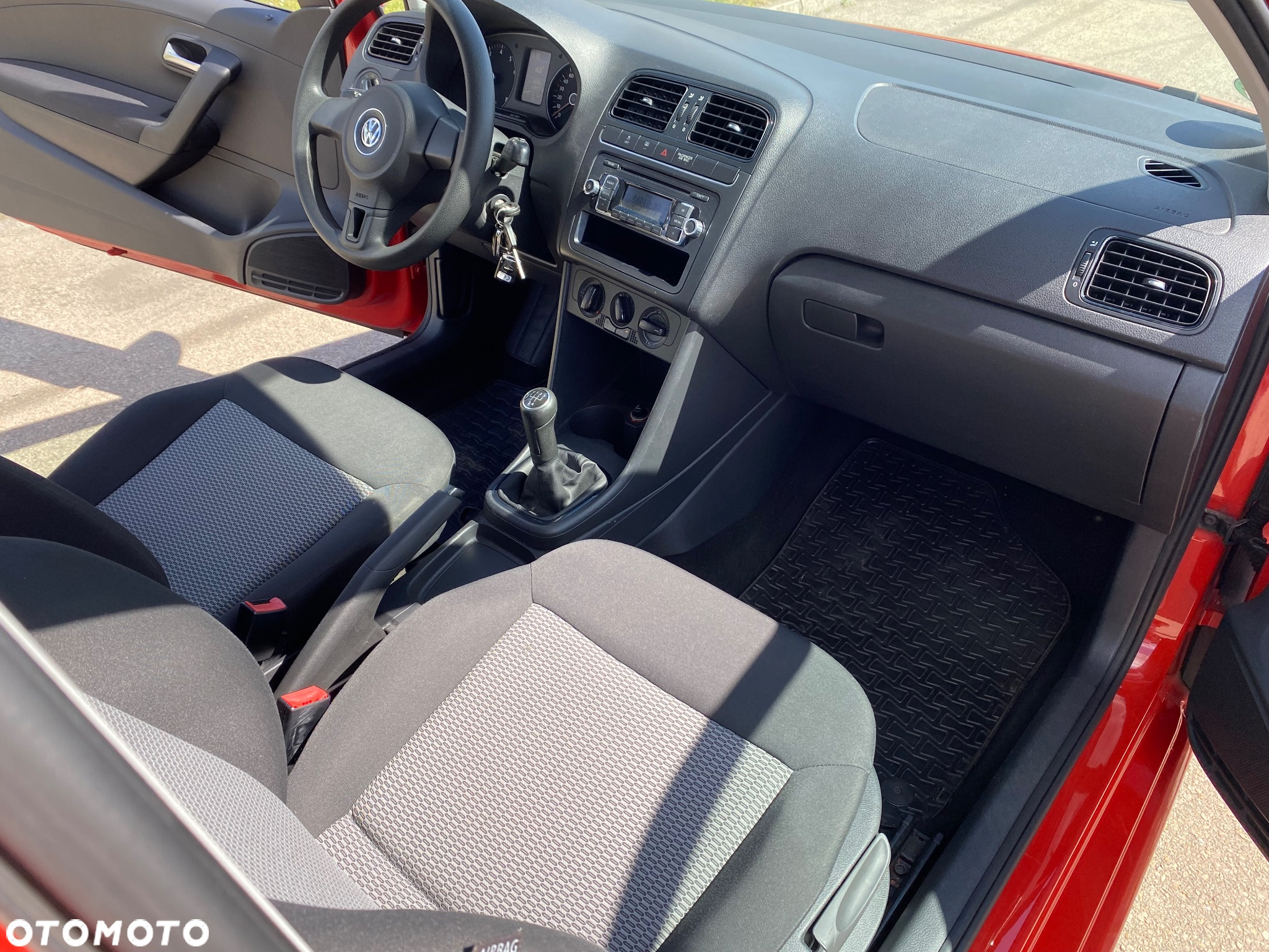 Volkswagen Polo - 8