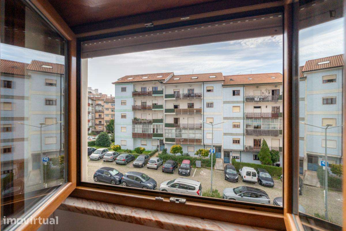 Quarto - localizado em Celas Coimbra Portugal Coimbra - Grande imagem: 2/7