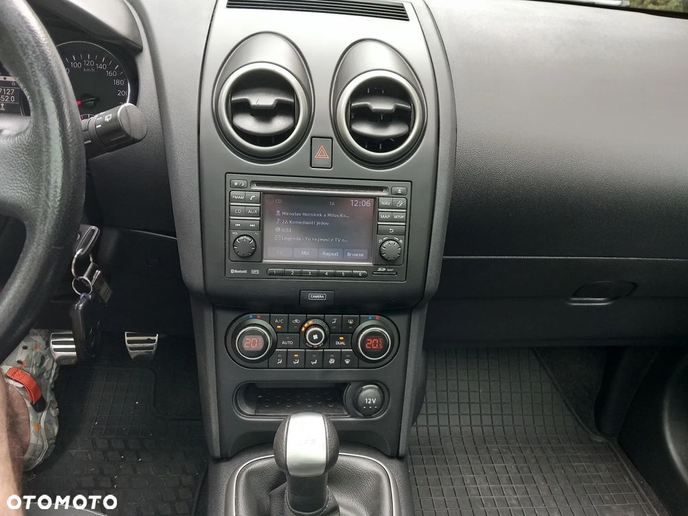 Nissan Qashqai - 11