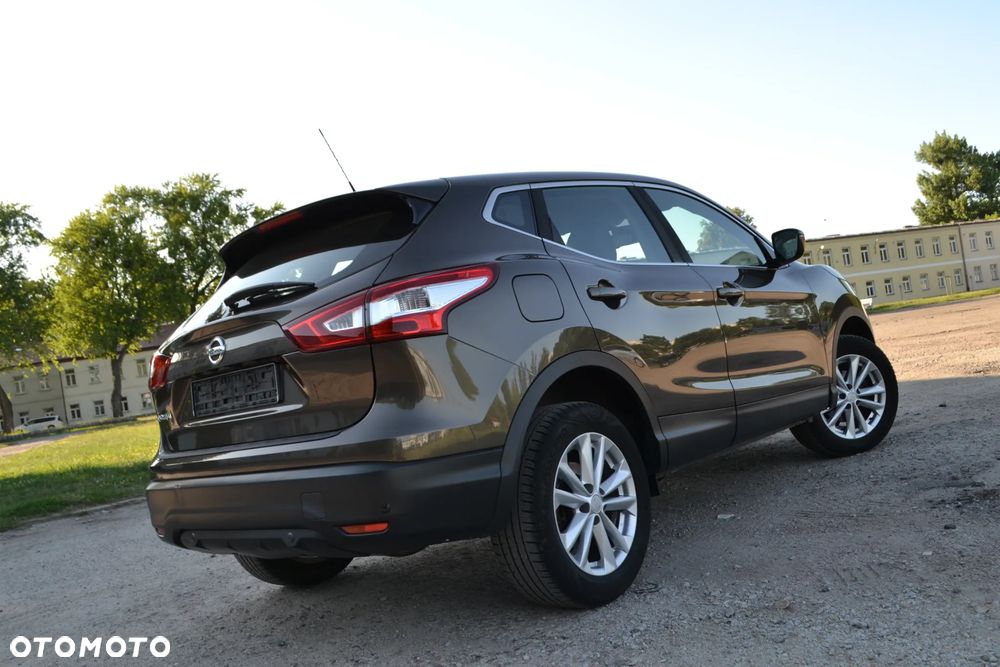 Nissan Qashqai 1.2 DIG-T Tekna EU6 - 11