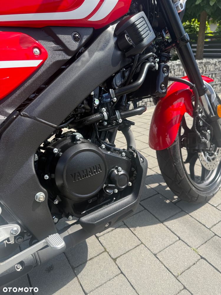 Yamaha XSR - 7