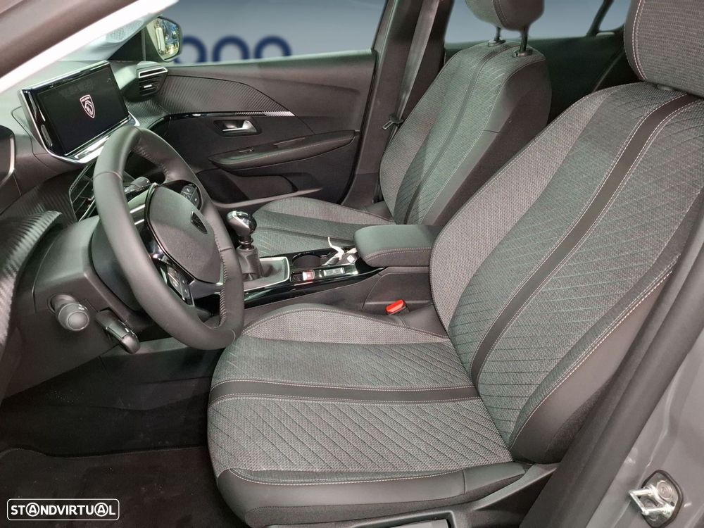 Peugeot 208 1.2 PureTech Allure - 11