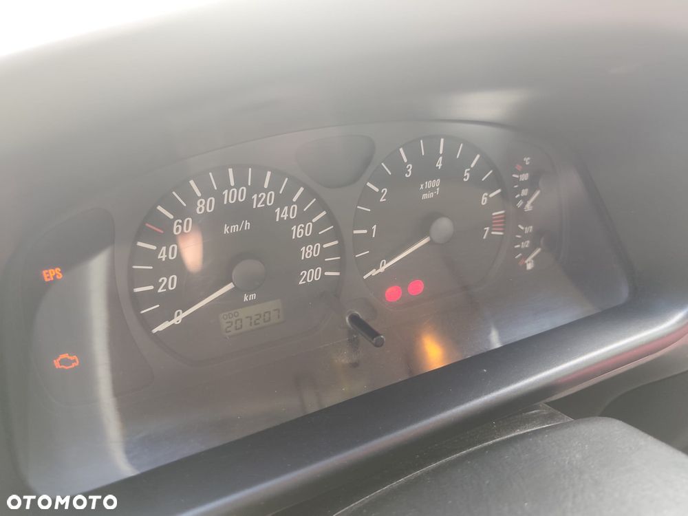 Opel Agila 1.2 Base / Club - 9