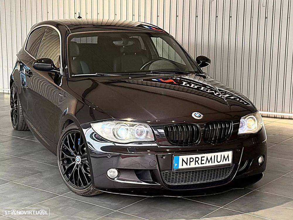 BMW 118 d Pack M - 21