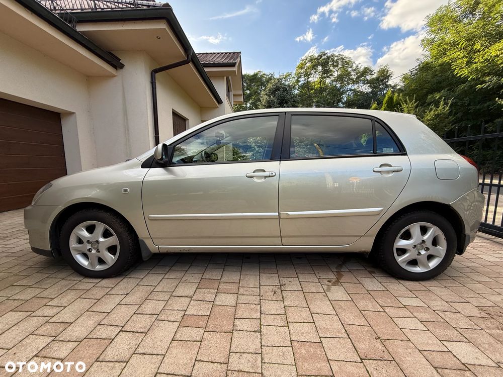 Toyota Corolla 1.4 D-4D Luna MM - 2