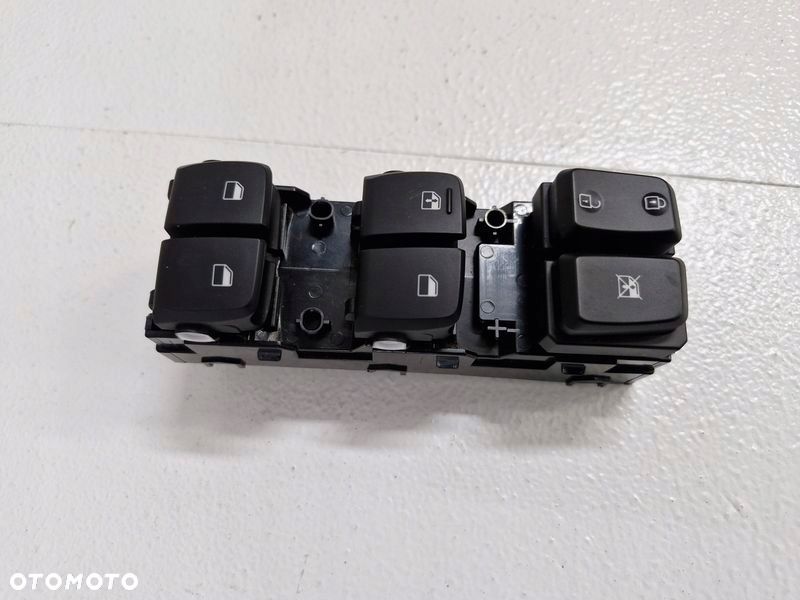 HYUNDAI KONA I 1 PRZEŁĄCZNIK PANEL PRZYCISK SZYB LEWY PRZÓD EU - 1