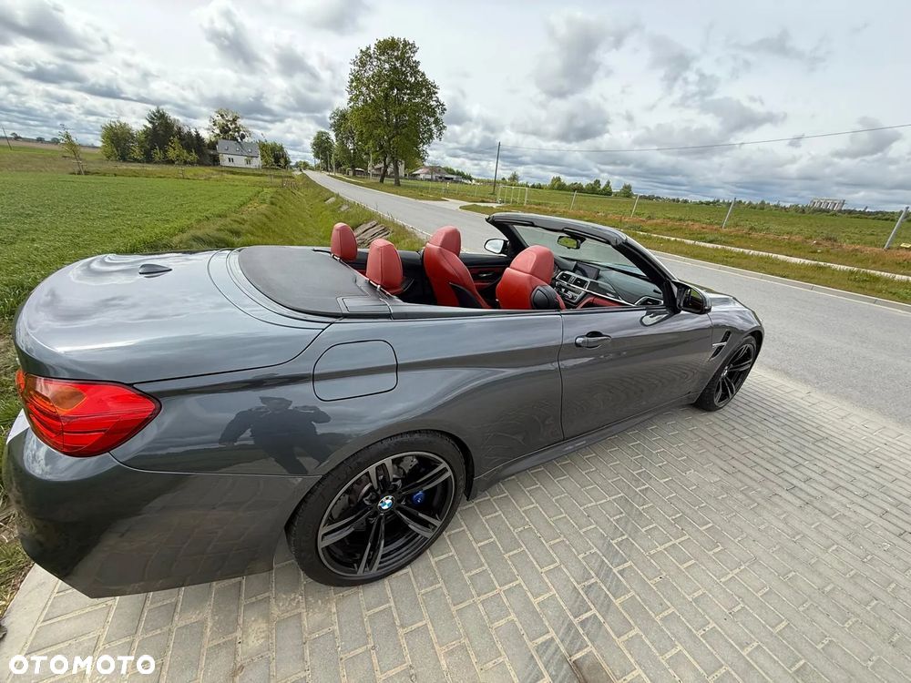 BMW M4 Cabrio DKG - 11