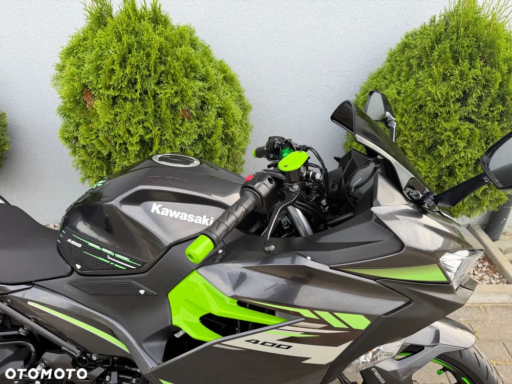 Kawasaki Ninja 400 - 14