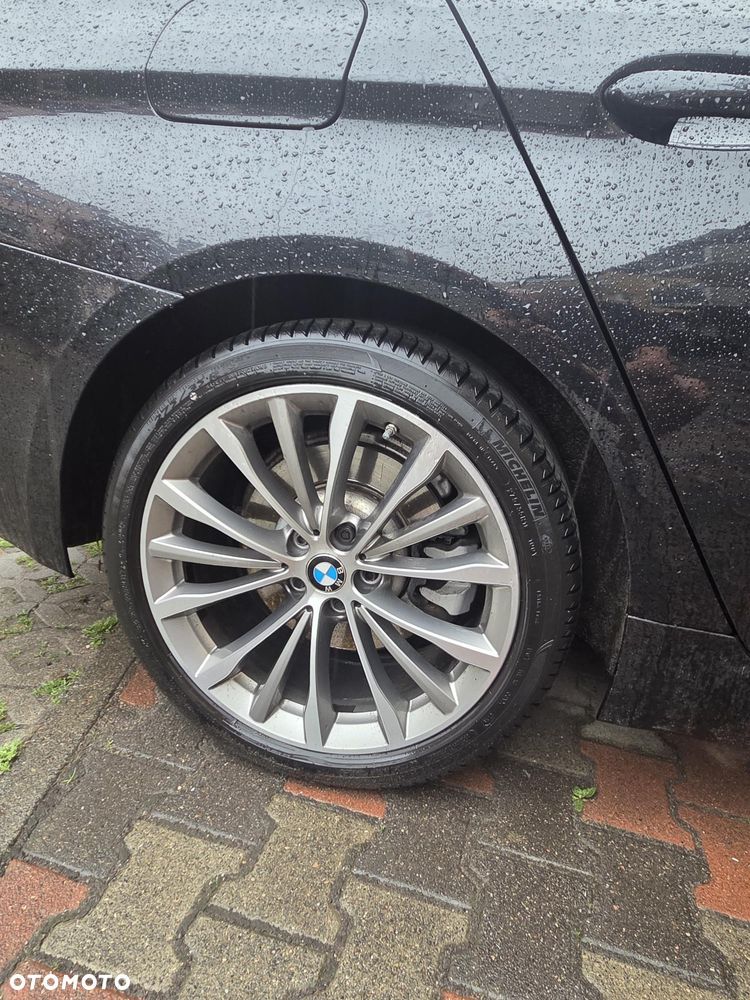 BMW Seria 5 520d Luxury Line sport - 16