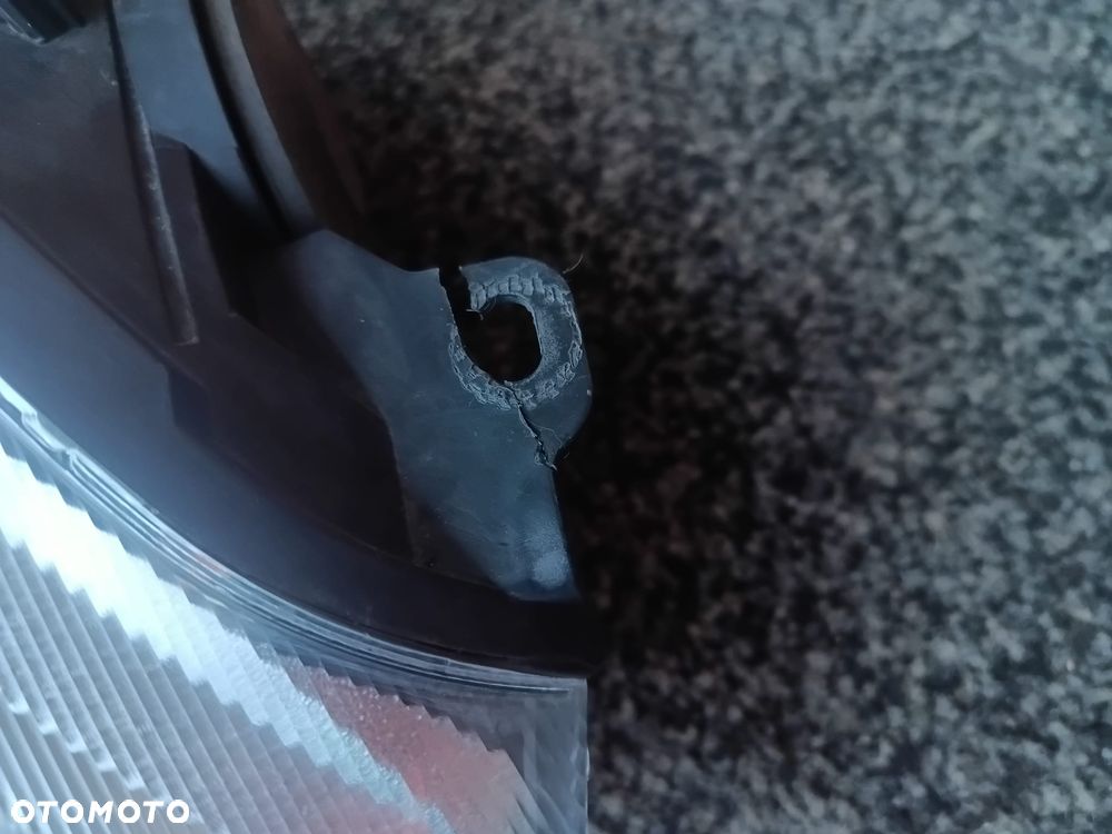 FORD FOCUS MK3 LIFT REFLEKTOR PRAWY PRZÓD F1EB-13W029-AD - 3