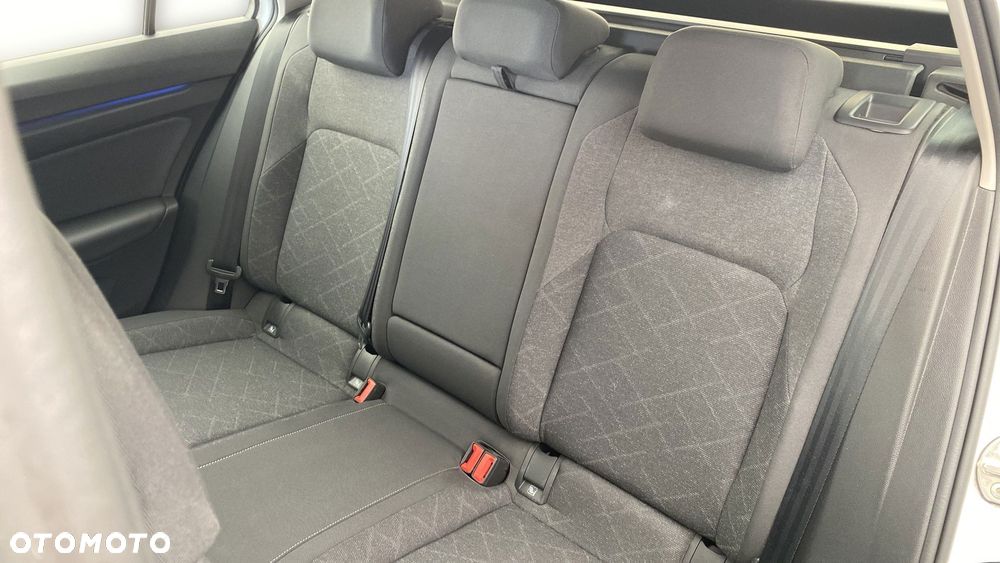 Volkswagen Golf 2.0 TDI Life - 12