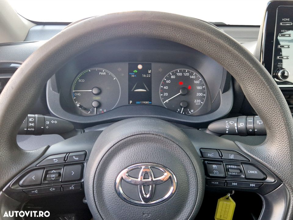 Toyota Yaris - 19