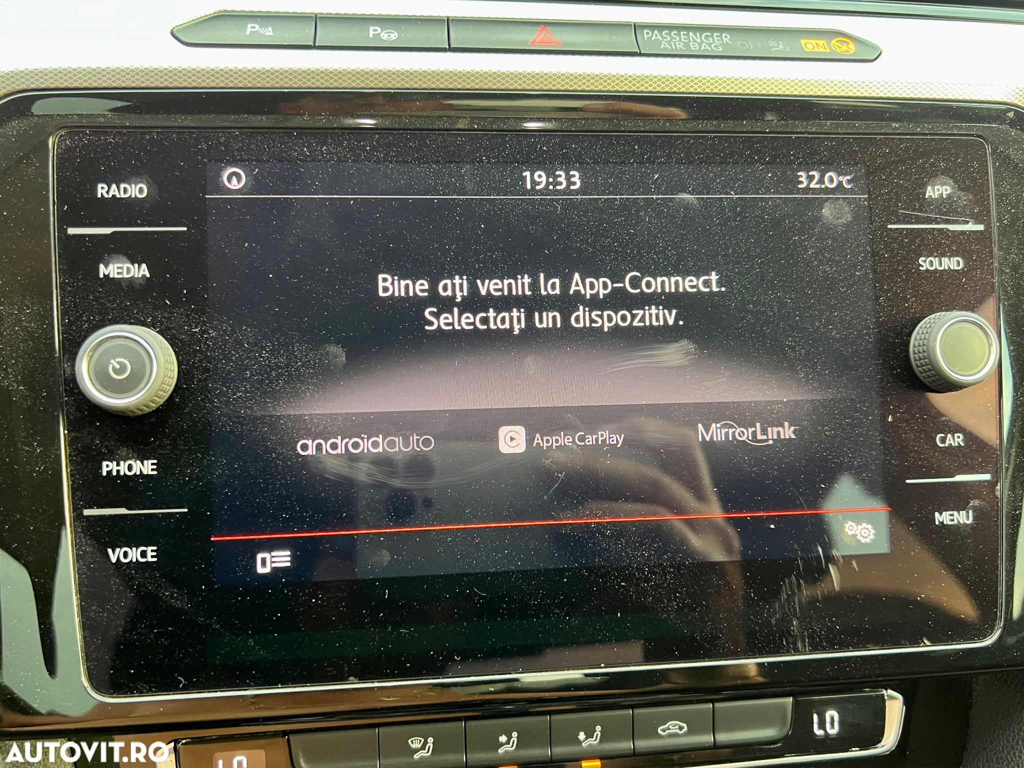 Volkswagen Passat 1.6 TDI (BlueMotion Technology) DSG Comfortline - 13