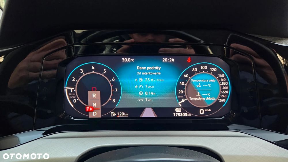 Volkswagen Golf Variant 1.5 eTSI EVO Life DSG - 17