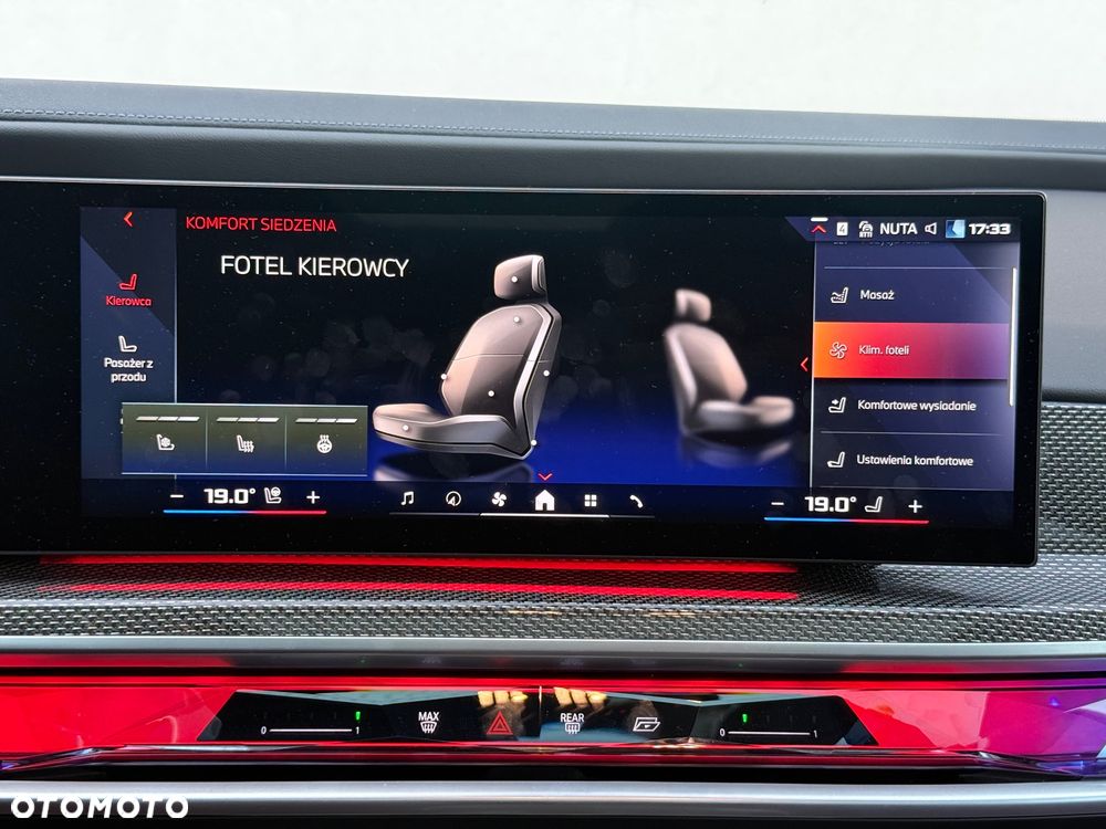 BMW Seria 7 M760e PHEV xDrive sport - 22