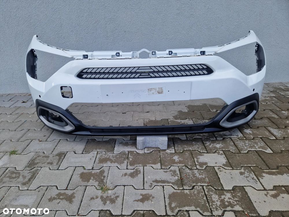 Zderzak Citroen C4 2021 -