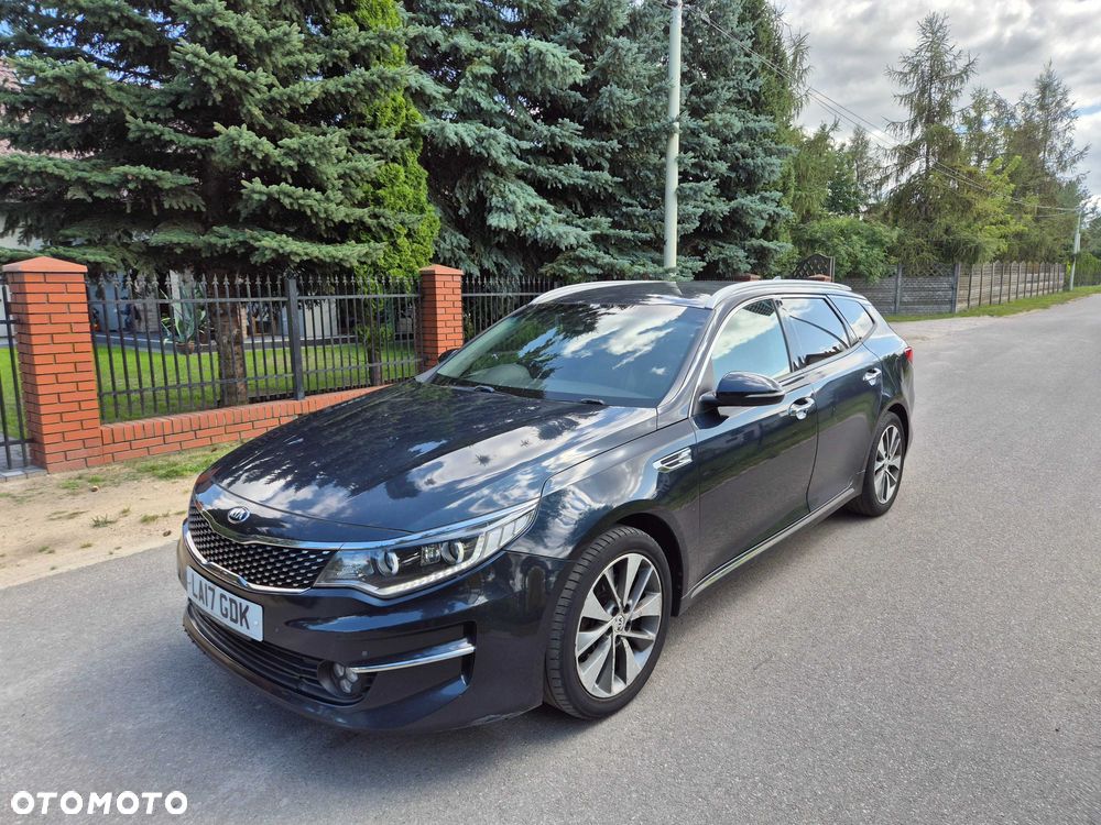 Kia Optima - 1