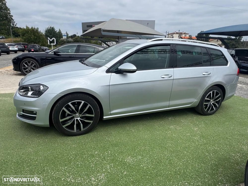 VW Golf Variant 1.6 TDi Highline DSG - 6