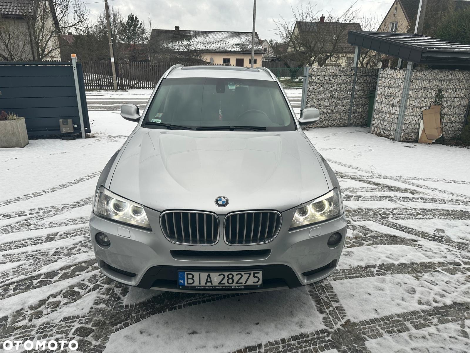 BMW X3 28i xDrive - 11