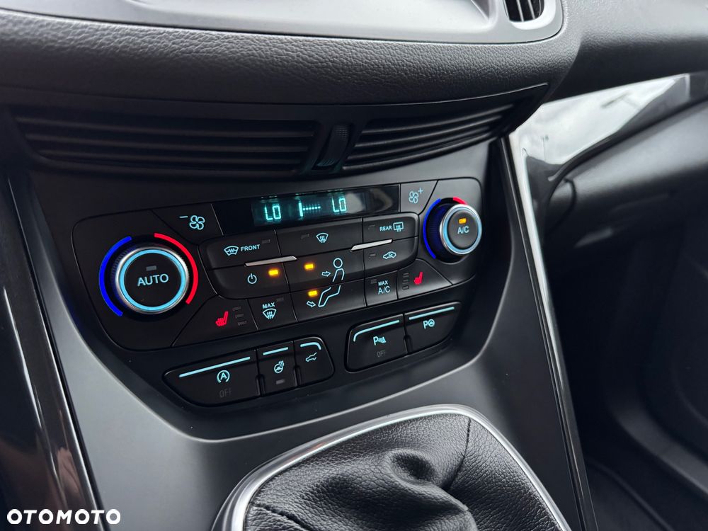 Ford Kuga 1.5 EcoBoost FWD Titanium ASS - 30