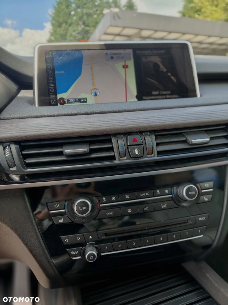 BMW X5 xDrive25d - 16