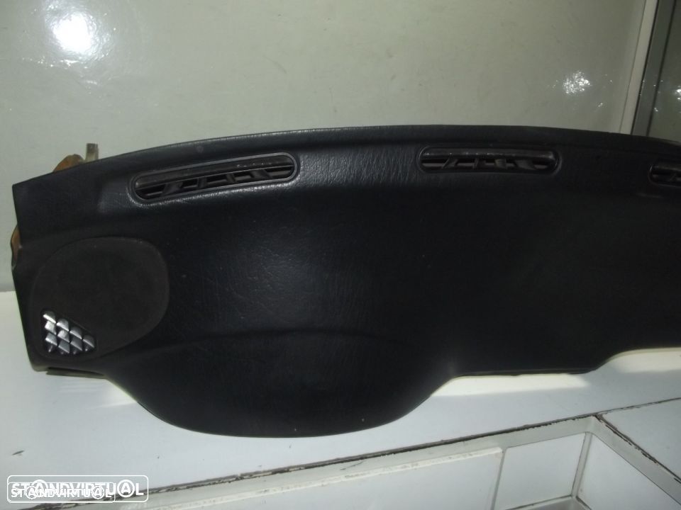 vw polo classsic tablier em bom estado - 2