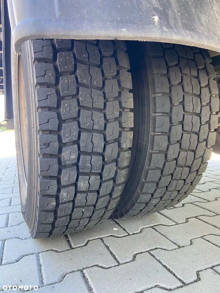 Iveco EUROCARGO ML120E - 13